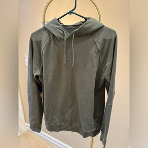 Lulu Lemon Men’s Small City Sweat Pullover Hoodie. Olive Green